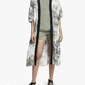 Beautiful Robe / Cover